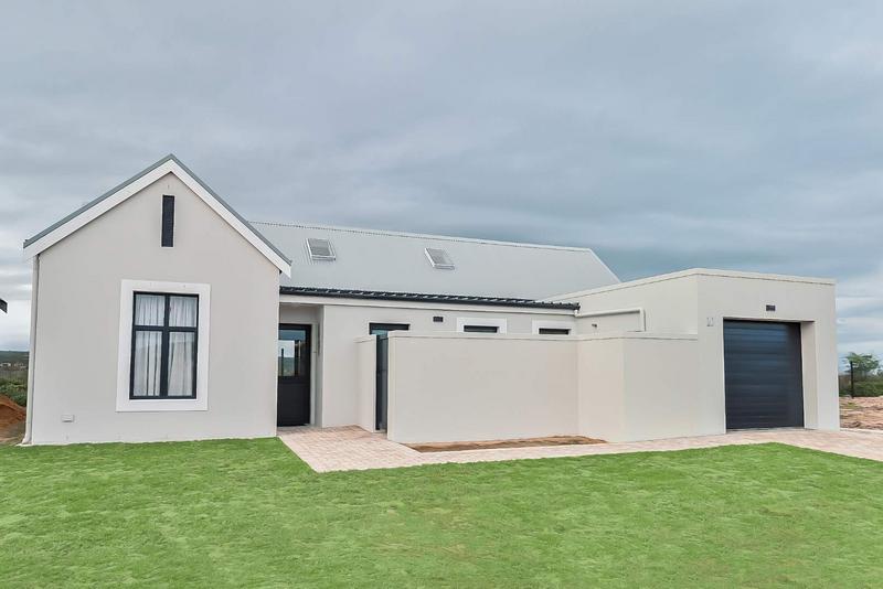 1 Bedroom Property for Sale in Stilbaai Wes Western Cape